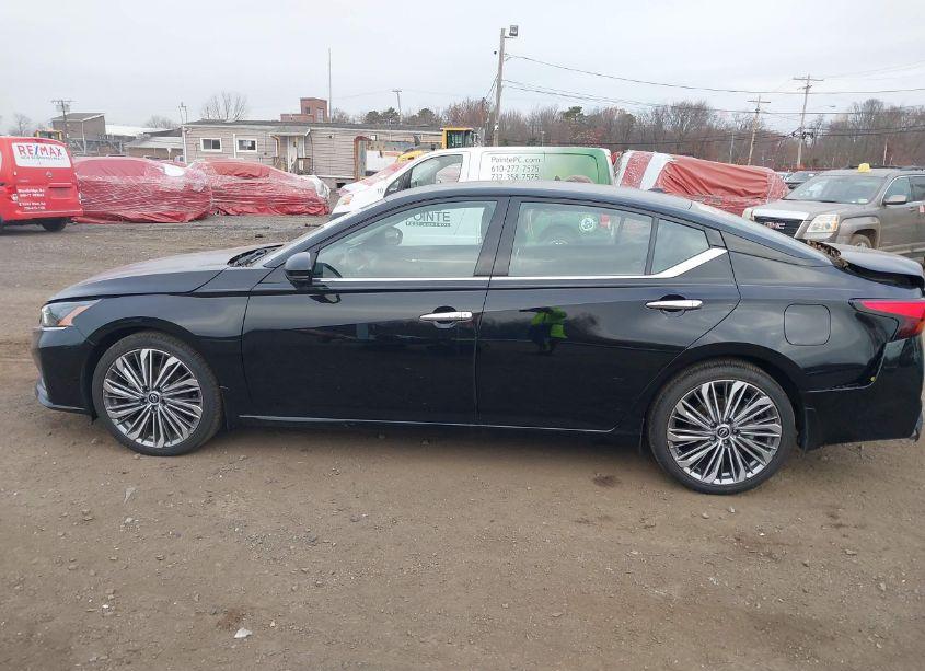 Photo 14 of 2023 Nissan Altima SL FWD (VIN 1N4BL4EV6PN424135)