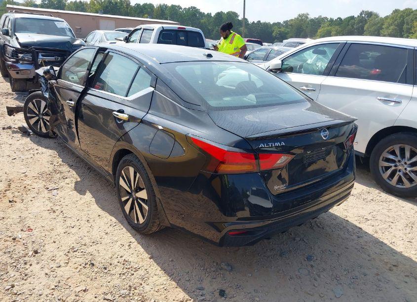 Photo 3 of 2019 Nissan Altima 2.5 SL (VIN 1N4BL4EV7KC121479)