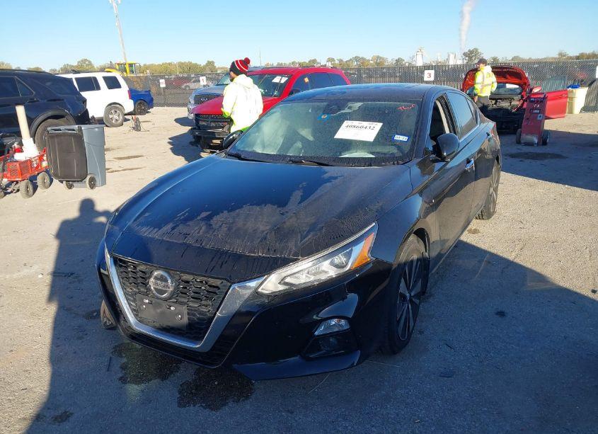 Photo 2 of 2019 Nissan Altima 2.5 SL (VIN 1N4BL4EV7KC187451)