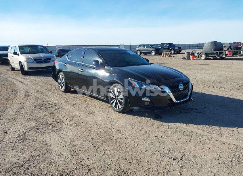 2020 Nissan Altima SL FWD (VIN 1N4BL4EV7LC157433) main photo