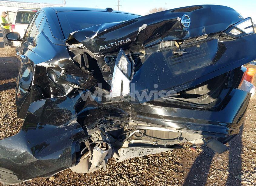 Photo 6 of 2020 Nissan Altima SL FWD (VIN 1N4BL4EV7LC157433)