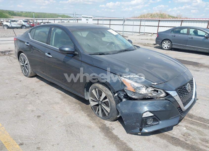 2020 Nissan Altima SL FWD (VIN 1N4BL4EV7LC161157) main photo