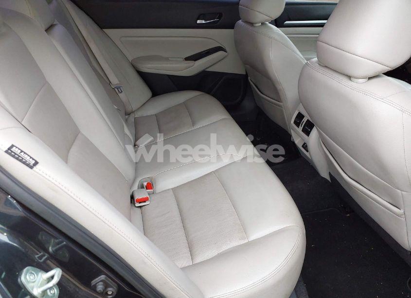 Photo 8 of 2020 Nissan Altima SL FWD (VIN 1N4BL4EV7LC164561)