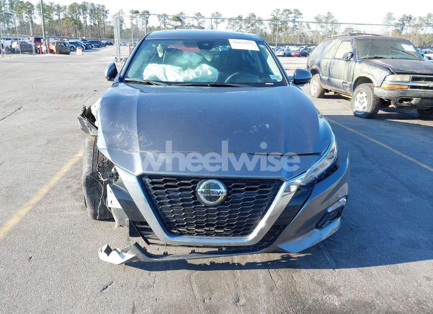 Photo 6 of 2020 Nissan Altima SL FWD (VIN 1N4BL4EV7LN304886)