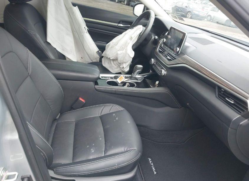 Photo 5 of 2022 Nissan Altima SL FWD (VIN 1N4BL4EV7NN413397)
