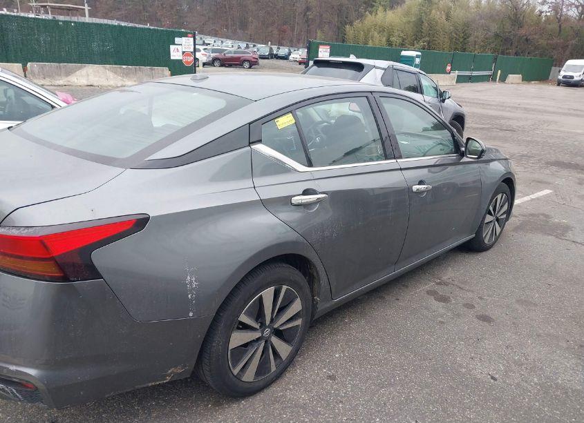 Photo 13 of 2019 Nissan Altima 2.5 SL (VIN 1N4BL4EV8KC111754)