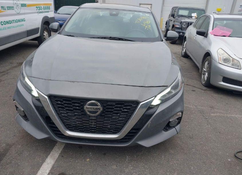 Photo 6 of 2019 Nissan Altima 2.5 SL (VIN 1N4BL4EV8KC111754)