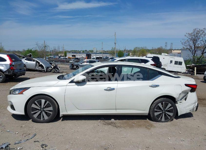 Photo 14 of 2019 Nissan Altima 2.5 SL (VIN 1N4BL4EV8KC171159)