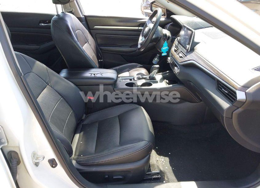 Photo 5 of 2019 Nissan Altima 2.5 SL (VIN 1N4BL4EV8KC171159)