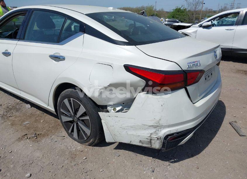 Photo 6 of 2019 Nissan Altima 2.5 SL (VIN 1N4BL4EV8KC171159)