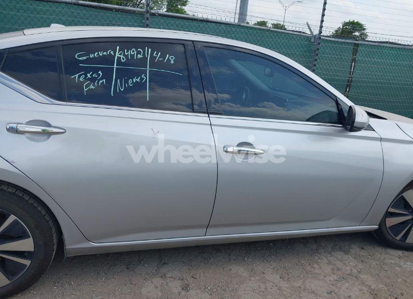 Photo 13 of 2019 Nissan Altima 2.5 SL (VIN 1N4BL4EV8KC189905)