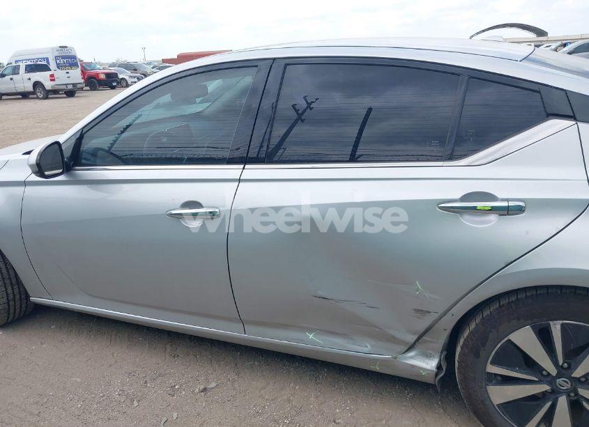 Photo 14 of 2019 Nissan Altima 2.5 SL (VIN 1N4BL4EV8KC189905)