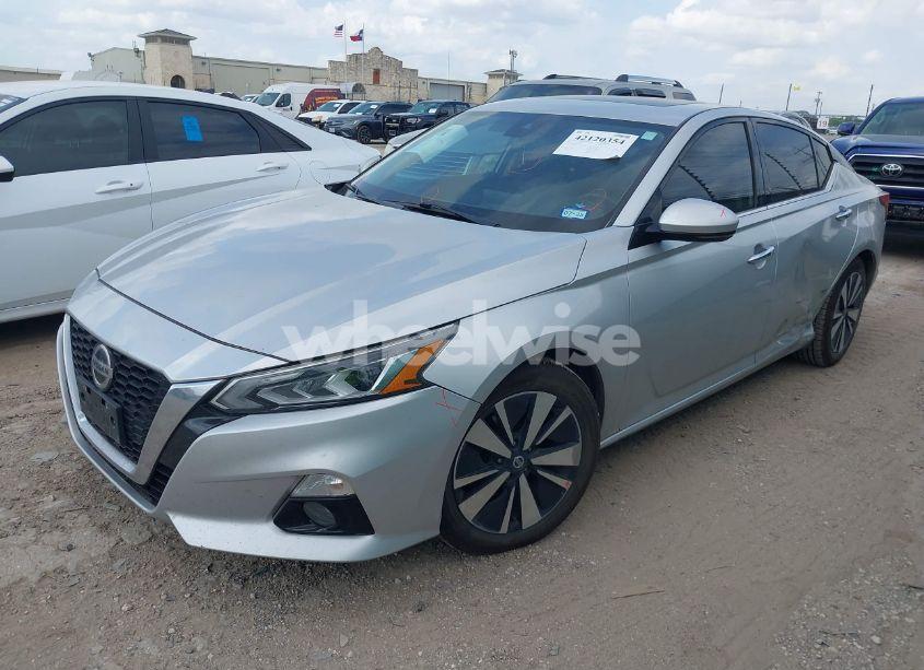 Photo 2 of 2019 Nissan Altima 2.5 SL (VIN 1N4BL4EV8KC189905)