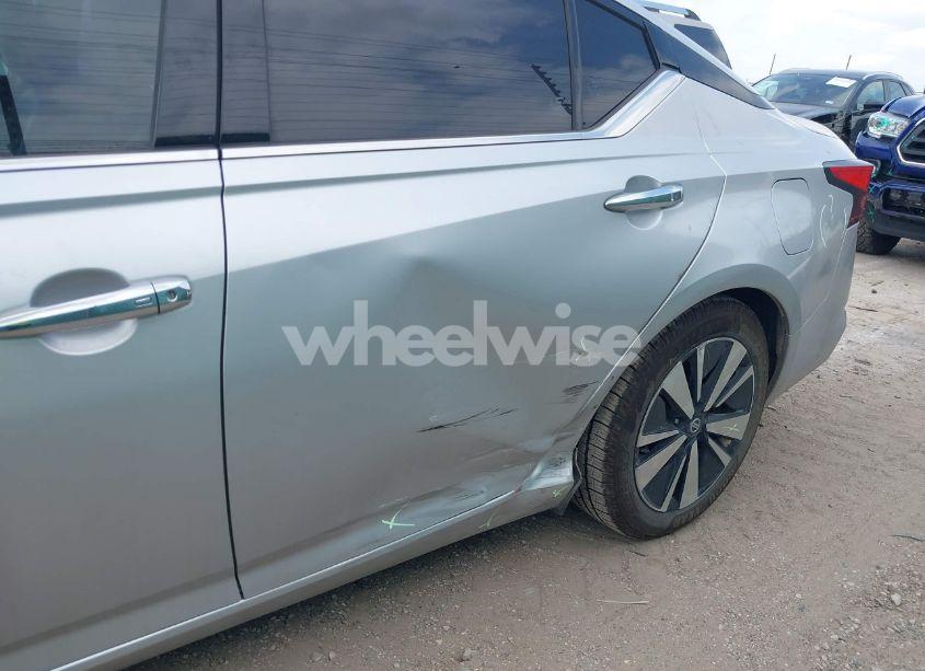 Photo 6 of 2019 Nissan Altima 2.5 SL (VIN 1N4BL4EV8KC189905)