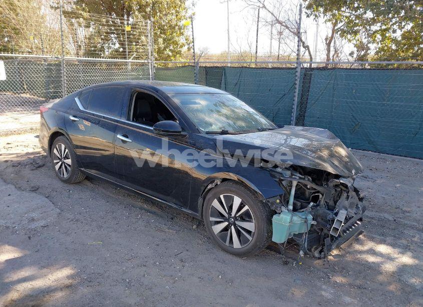 2019 Nissan Altima 2.5 SL (VIN 1N4BL4EV8KC255630) main photo