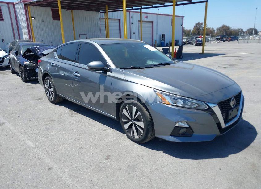 2019 Nissan Altima 2.5 SL (VIN 1N4BL4EV8KC259841) main photo