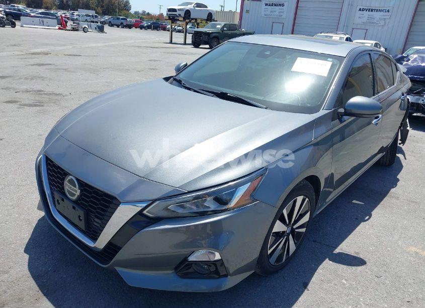 Photo 2 of 2019 Nissan Altima 2.5 SL (VIN 1N4BL4EV8KC259841)