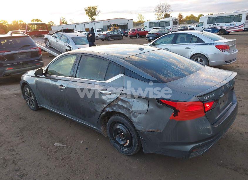 Photo 3 of 2019 Nissan Altima 2.5 SL (VIN 1N4BL4EV9KC106904)