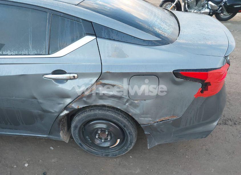 Photo 6 of 2019 Nissan Altima 2.5 SL (VIN 1N4BL4EV9KC106904)