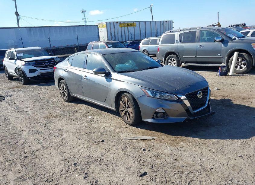 2019 Nissan Altima 2.5 SL (VIN 1N4BL4EV9KC212110) main photo