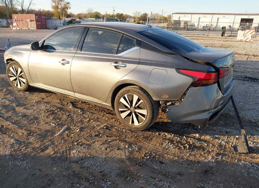 Photo 3 of 2019 Nissan Altima 2.5 SL (VIN 1N4BL4EV9KC231532)