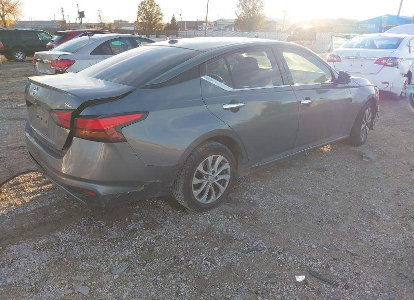 Photo 4 of 2019 Nissan Altima 2.5 SL (VIN 1N4BL4EV9KC231532)