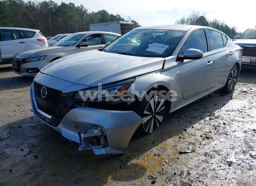 Photo 2 of 2019 Nissan Altima 2.5 SL (VIN 1N4BL4EV9KC249884)