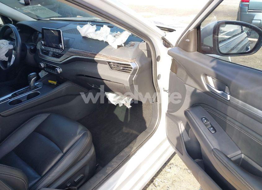 Photo 5 of 2019 Nissan Altima 2.5 SL (VIN 1N4BL4EV9KC249884)