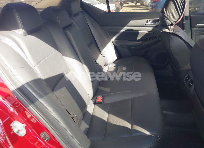 Photo 8 of 2020 Nissan Altima SL FWD (VIN 1N4BL4EV9LC143646)