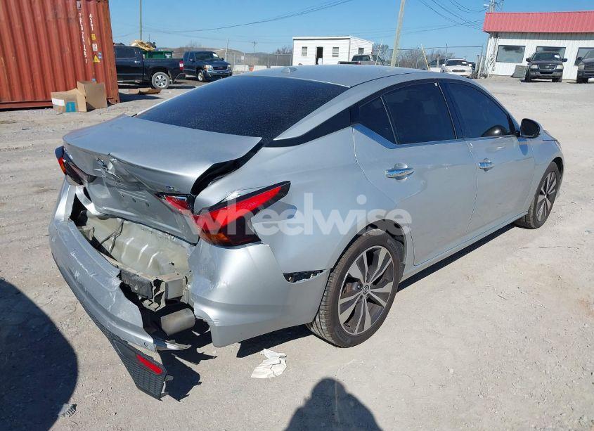 Photo 4 of 2020 Nissan Altima SL FWD (VIN 1N4BL4EV9LC153268)