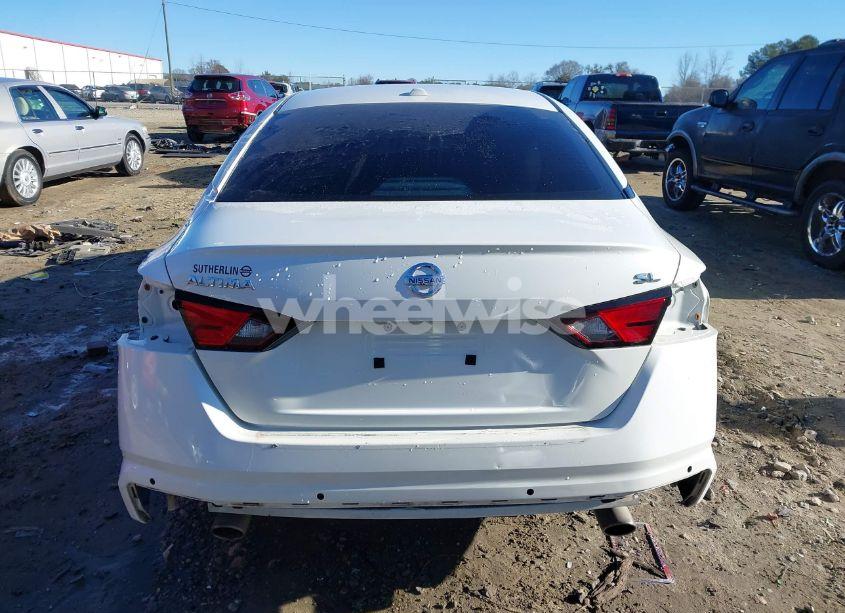 Photo 17 of 2022 Nissan Altima SL FWD (VIN 1N4BL4EV9NN407102)