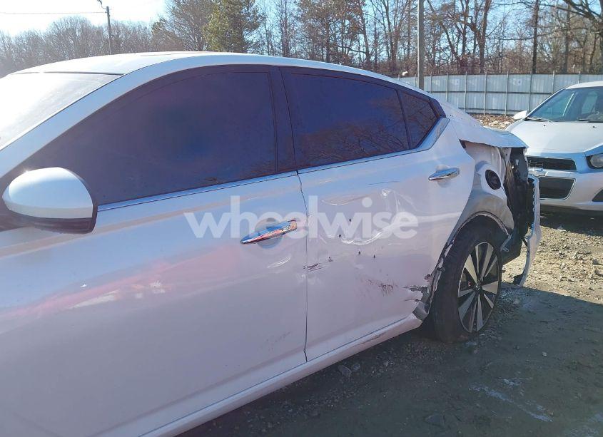 Photo 19 of 2022 Nissan Altima SL FWD (VIN 1N4BL4EV9NN407102)