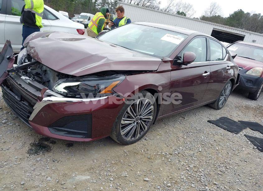 Photo 2 of 2024 Nissan Altima SL FWD (VIN 1N4BL4EV9RN354150)