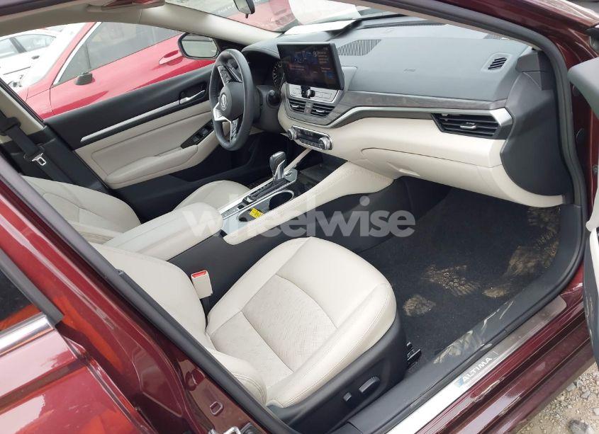 Photo 5 of 2024 Nissan Altima SL FWD (VIN 1N4BL4EV9RN354150)