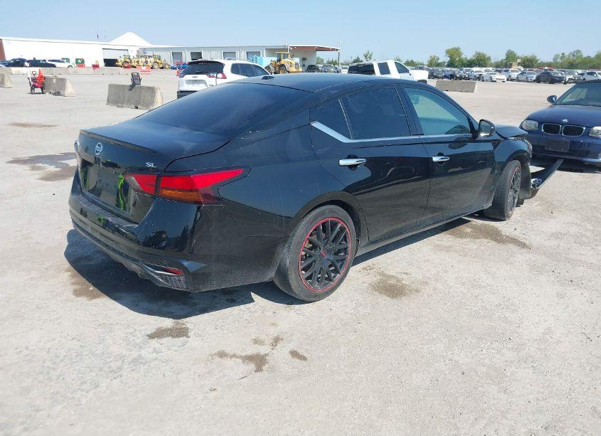 Photo 4 of 2019 Nissan Altima 2.5 SL (VIN 1N4BL4EVXKC166707)