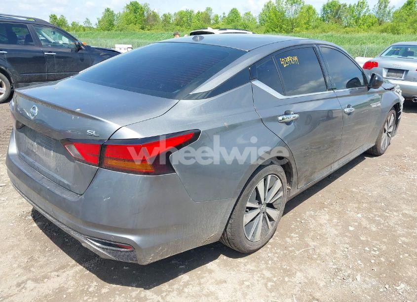 Photo 4 of 2019 Nissan Altima 2.5 SL (VIN 1N4BL4EVXKC183233)