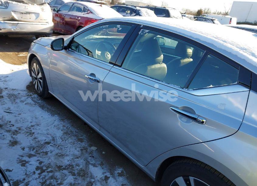 Photo 14 of 2019 Nissan Altima 2.5 SL (VIN 1N4BL4EVXKC193230)