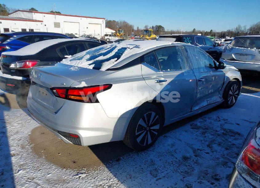 Photo 4 of 2019 Nissan Altima 2.5 SL (VIN 1N4BL4EVXKC193230)