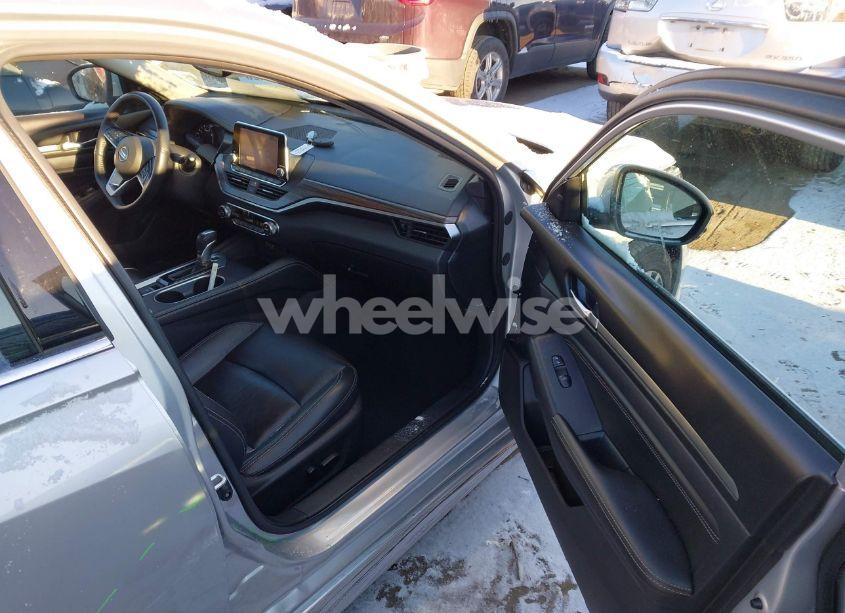 Photo 5 of 2019 Nissan Altima 2.5 SL (VIN 1N4BL4EVXKC193230)