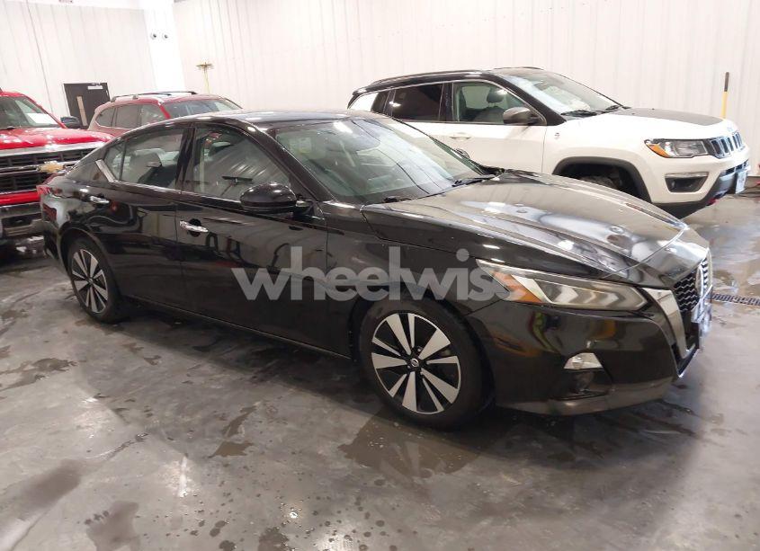 2019 Nissan Altima 2.5 SL (VIN 1N4BL4EVXKC197312) main photo