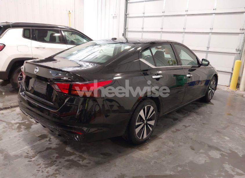 Photo 4 of 2019 Nissan Altima 2.5 SL (VIN 1N4BL4EVXKC197312)