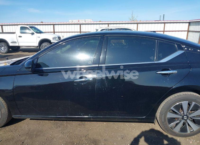 Photo 15 of 2020 Nissan Altima SL FWD (VIN 1N4BL4EVXLC147124)