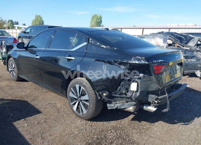 Photo 3 of 2020 Nissan Altima SL FWD (VIN 1N4BL4EVXLC147124)