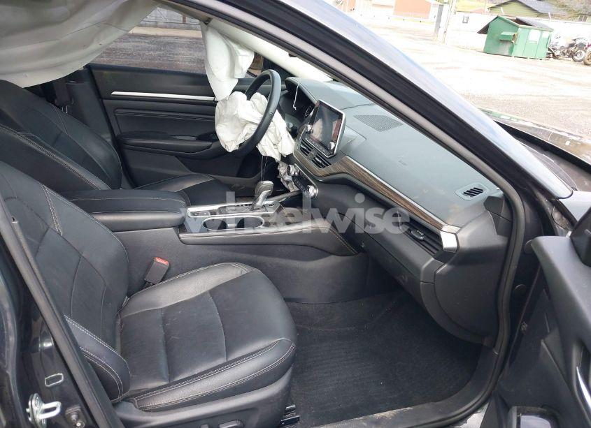 Photo 5 of 2020 Nissan Altima SL FWD (VIN 1N4BL4EVXLC163310)