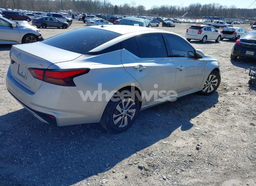 Photo 4 of 2020 Nissan Altima SL FWD (VIN 1N4BL4EVXLC163839)