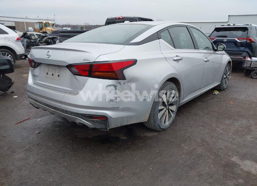 Photo 4 of 2020 Nissan Altima SL FWD (VIN 1N4BL4EVXLC164117)
