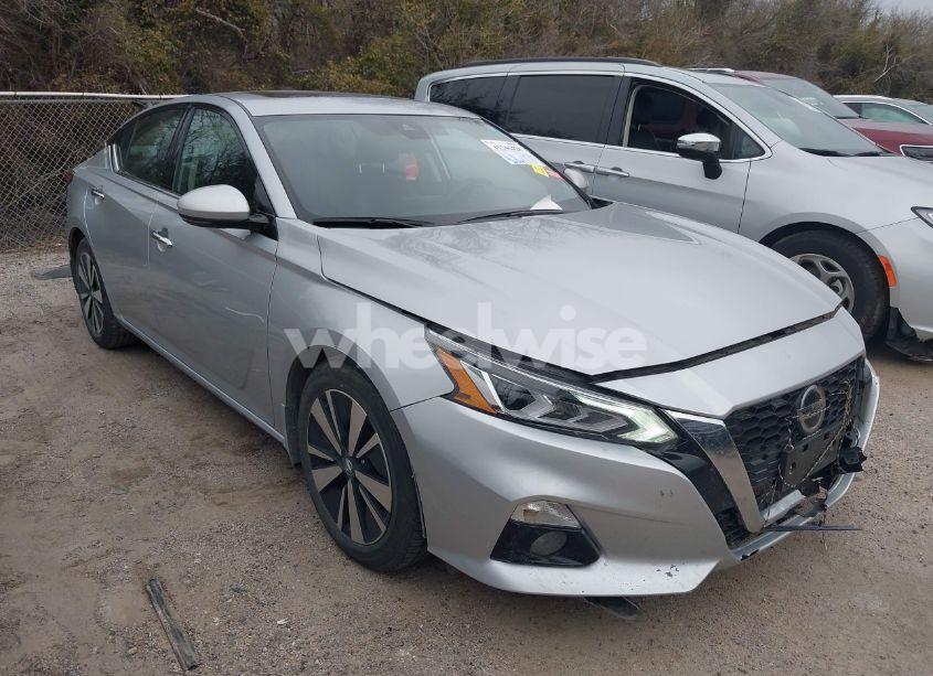 2022 Nissan Altima SL FWD (VIN 1N4BL4EVXNN413460) main photo