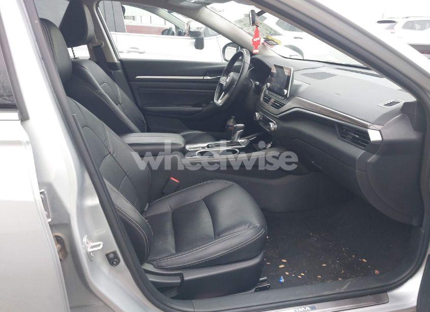 Photo 5 of 2022 Nissan Altima SL FWD (VIN 1N4BL4EVXNN413460)