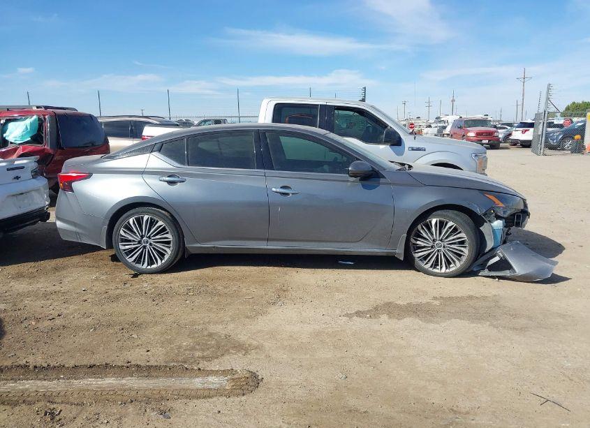 Photo 13 of 2023 Nissan Altima SL (VIN 1N4BL4EVXPN351500)