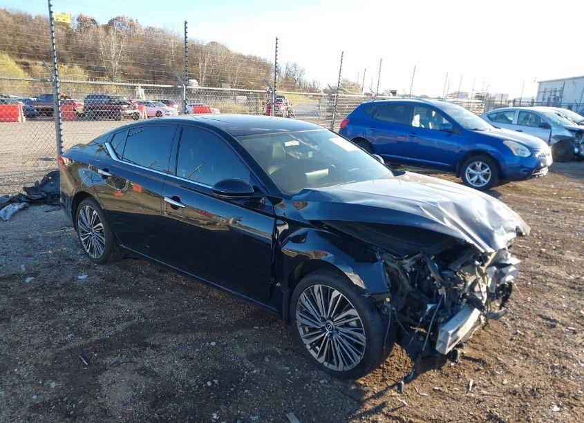 2023 Nissan Altima SL INTELLIGENT AWD (VIN 1N4BL4EW0PN347061) main photo